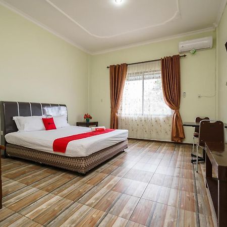 Hotel Reddoorz @ Pematangsiantar Exterior foto