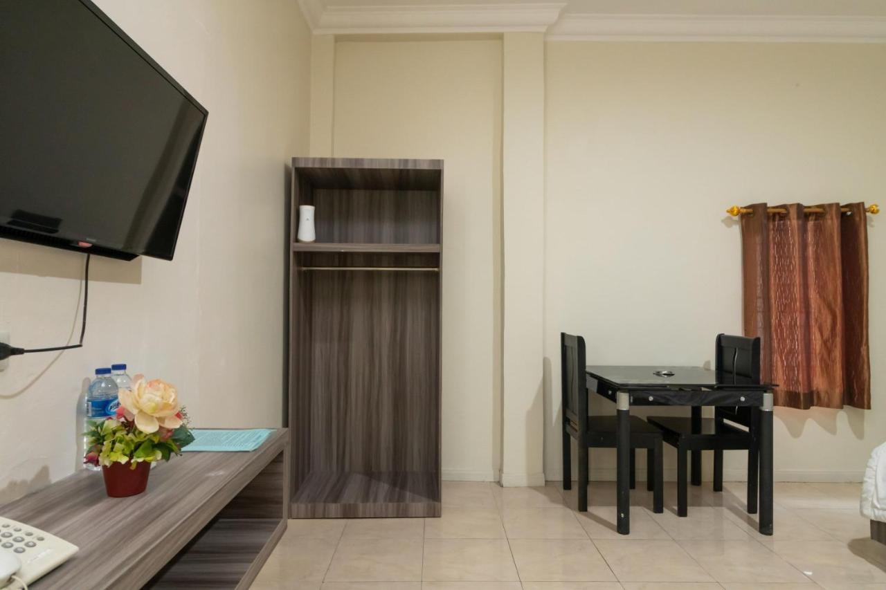 Hotel Reddoorz @ Pematangsiantar Exterior foto