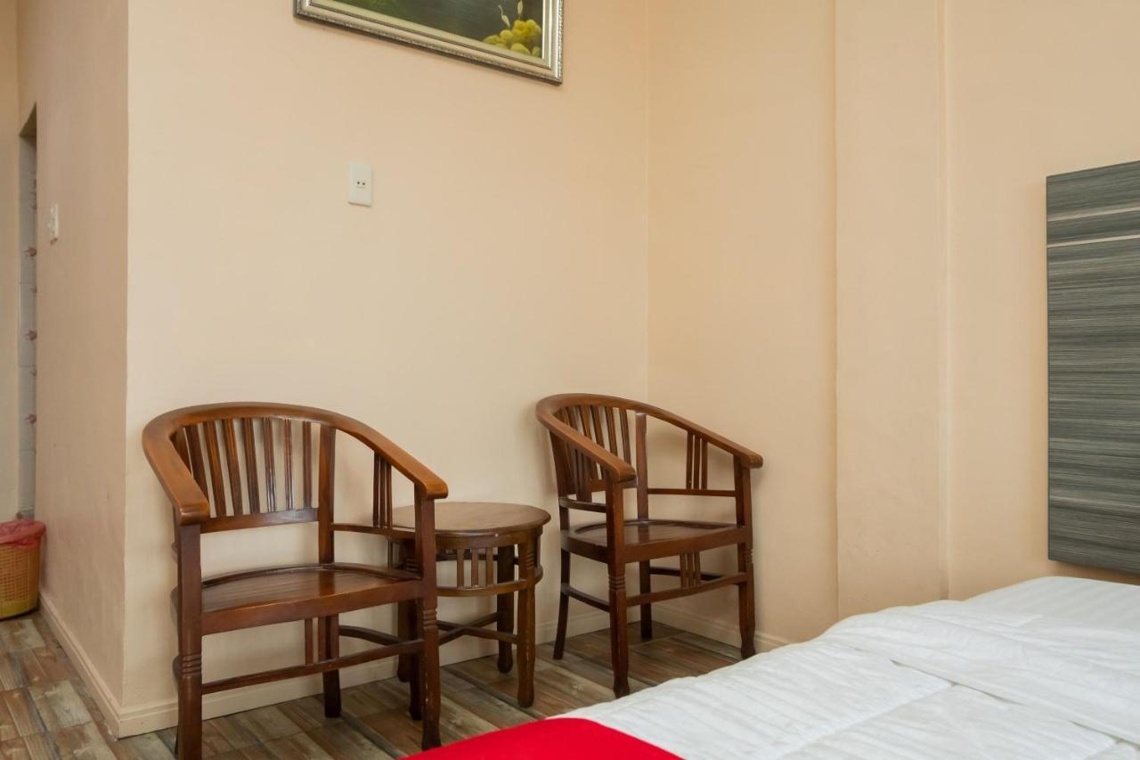 Hotel Reddoorz @ Pematangsiantar Exterior foto