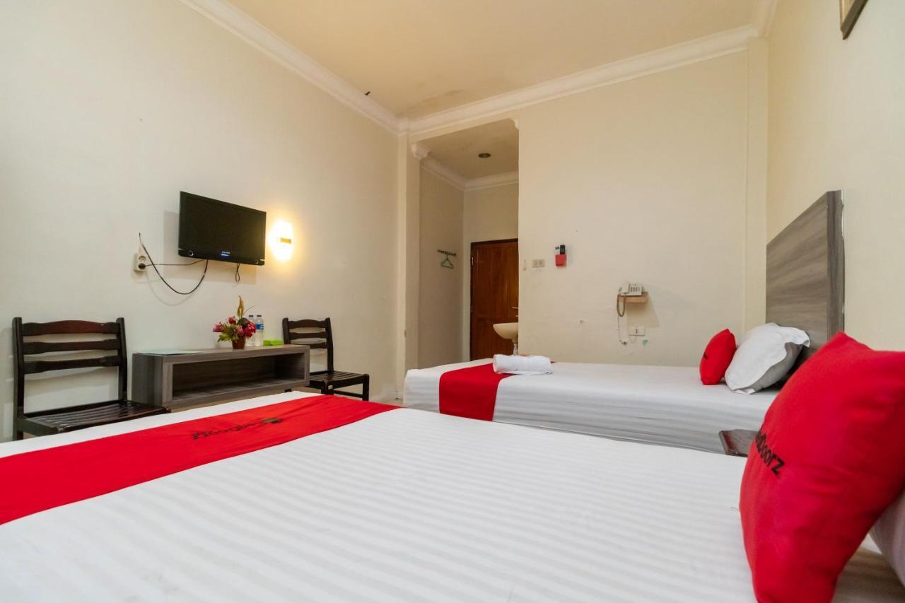 Hotel Reddoorz @ Pematangsiantar Exterior foto
