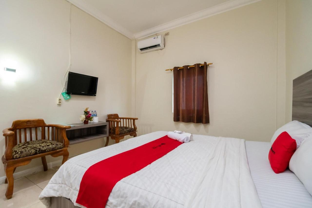 Hotel Reddoorz @ Pematangsiantar Exterior foto